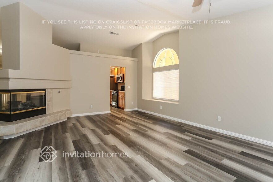 Building Photo - 8613 Copper Mountain Ave