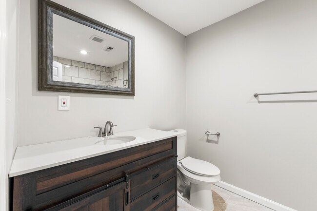 Building Photo - 1780 Brewer Blvd SW