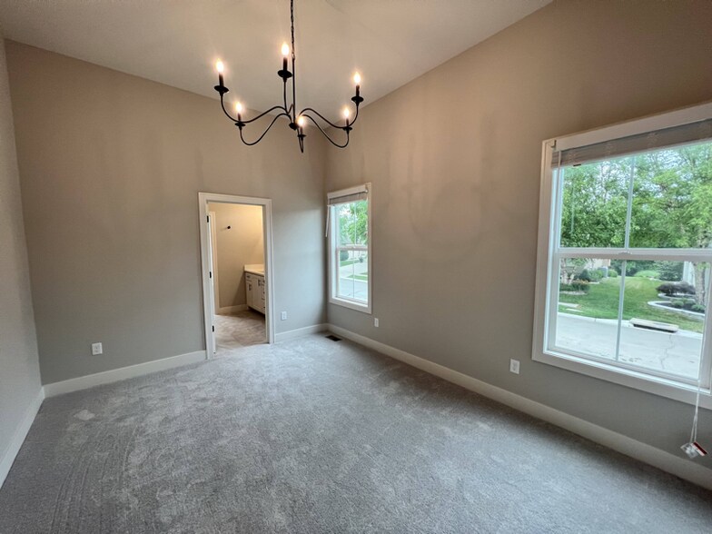 Building Photo - 1401 SW Heartwood Terrace