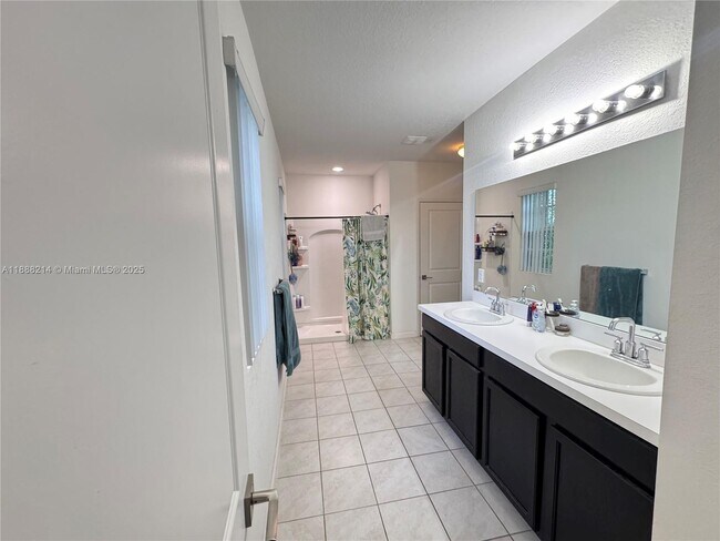 Building Photo - 29380 SW 143rd Pl