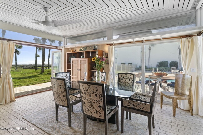 Building Photo - 2337 Seminole Rd