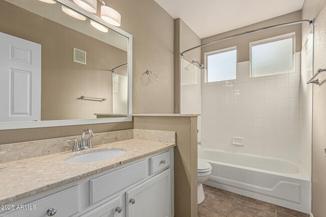 Building Photo - 3848 N 3rd Ave