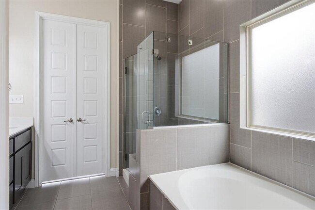 Building Photo - 105 Aspen Trail