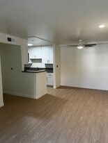 Building Photo - 3861 Vinton Ave