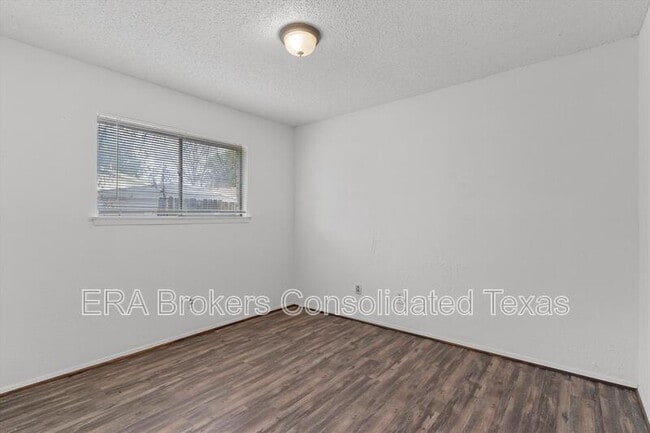 Building Photo - 5304 Indio Cir