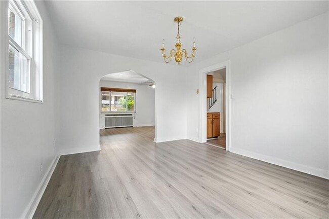 Building Photo - 229 Clairmont Ave