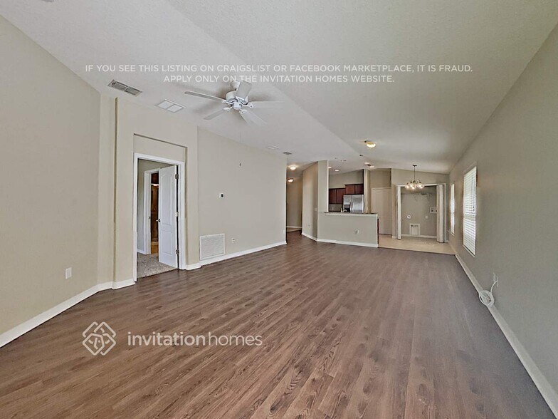 Building Photo - 1119 Seminole Sky Dr