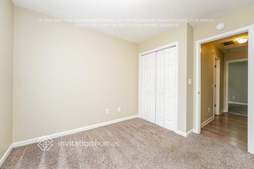 Building Photo - 820 Cambridge Creek Dr SW