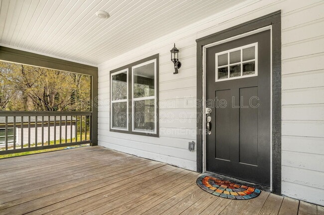 Building Photo - 665 S Eugenia Pl NW