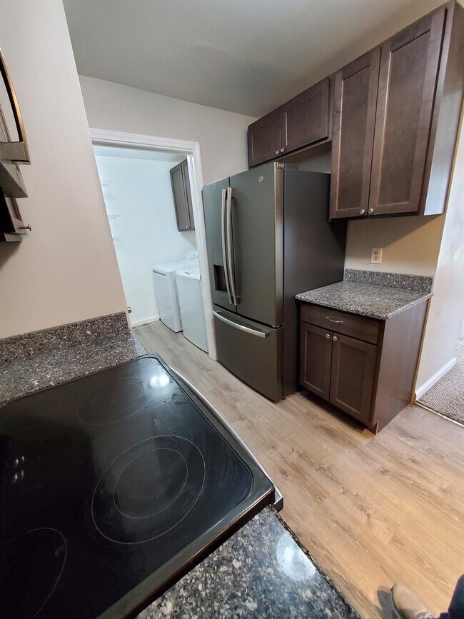 Building Photo - Updated 2 Bedroom, 2 Full Bathroom Ranch 1...