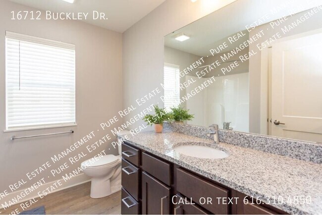 Building Photo - 16712 Buckley Dr