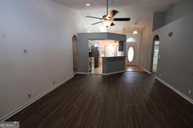 Building Photo - 107 Shearman Way