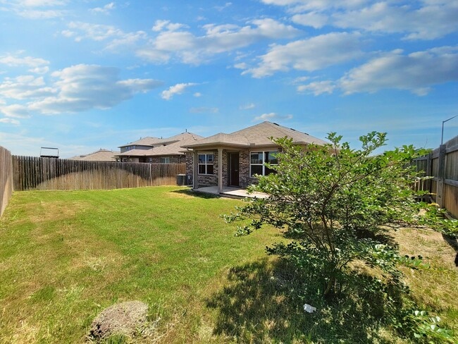 Building Photo - 1308 Fairhaven Gtwy
