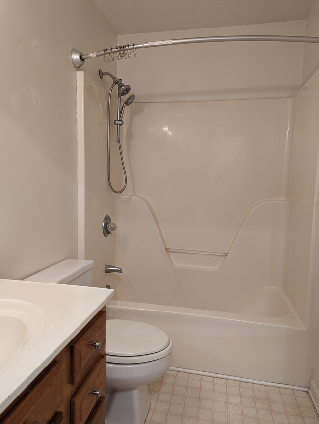 Building Photo - 1401 Francis Station Dr