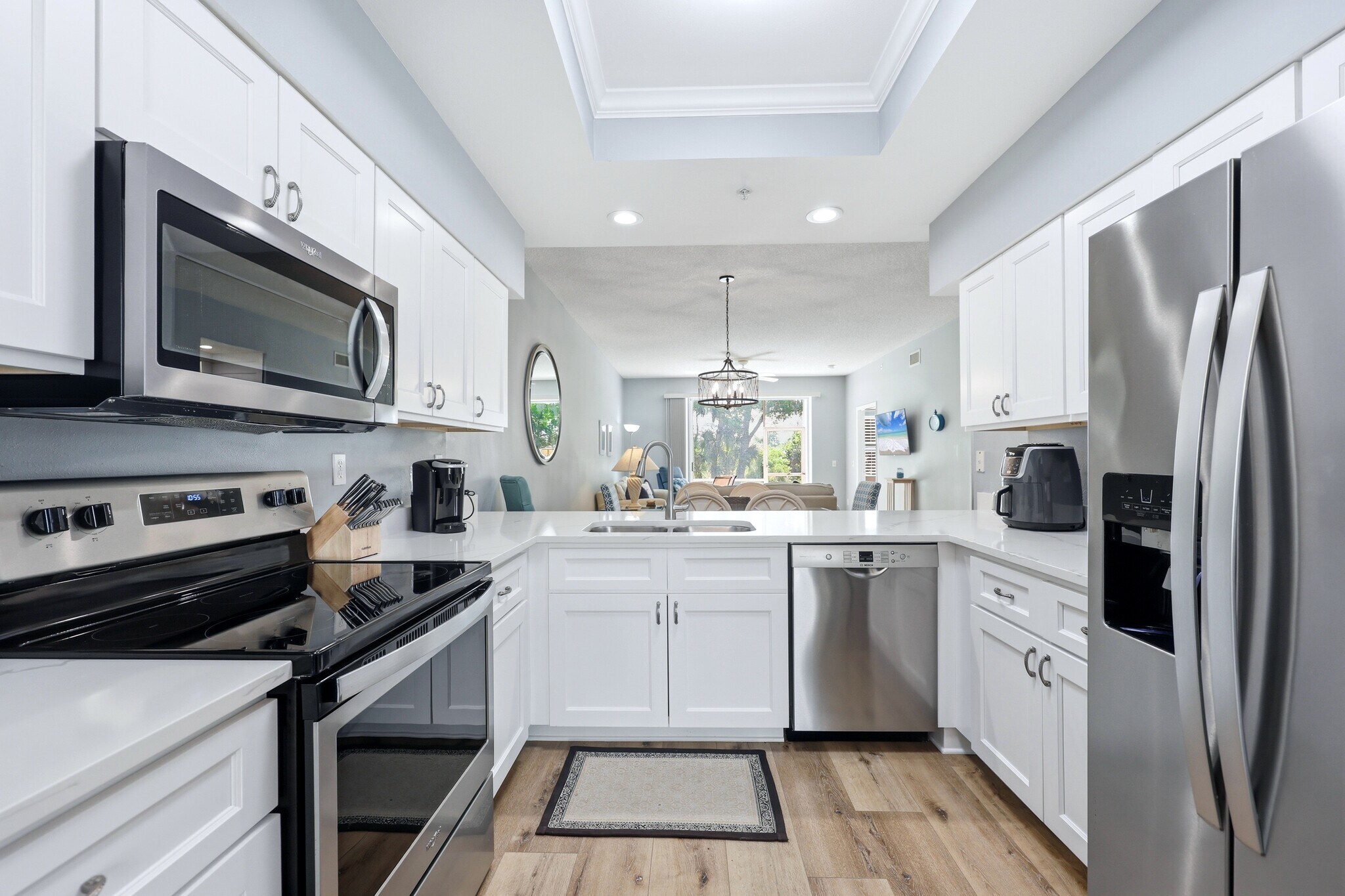 Building Photo - 8951 Veranda Way