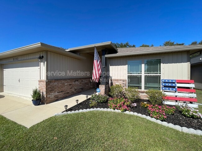 Building Photo - 5153 Peach Dr