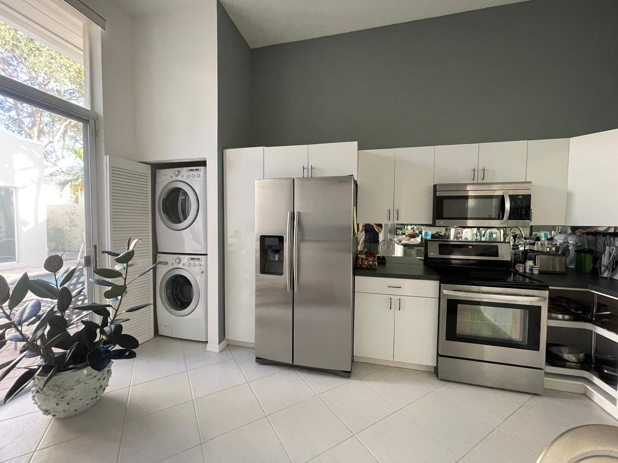 Building Photo - 17323 Bermuda Village Dr