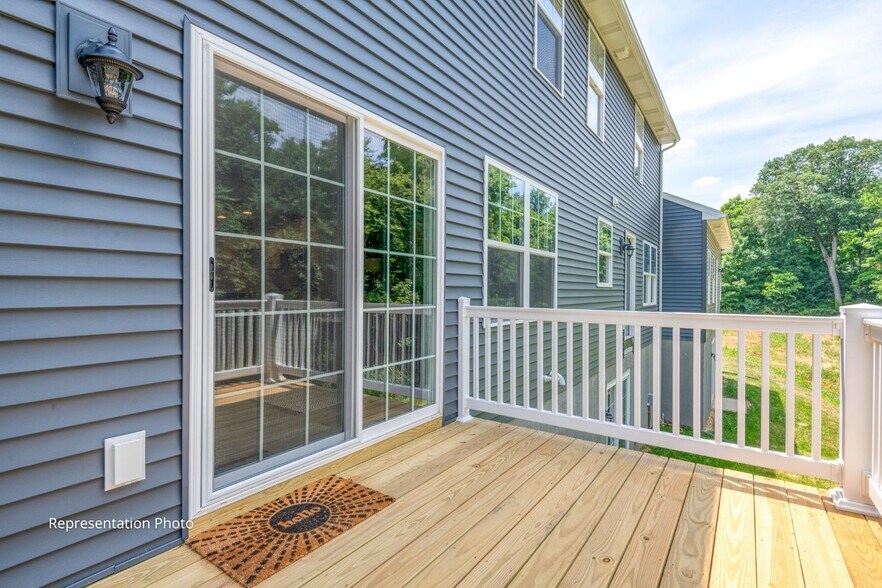 Building Photo - 151 Beech Tree Ct