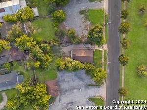 Building Photo - 928 Hedges St