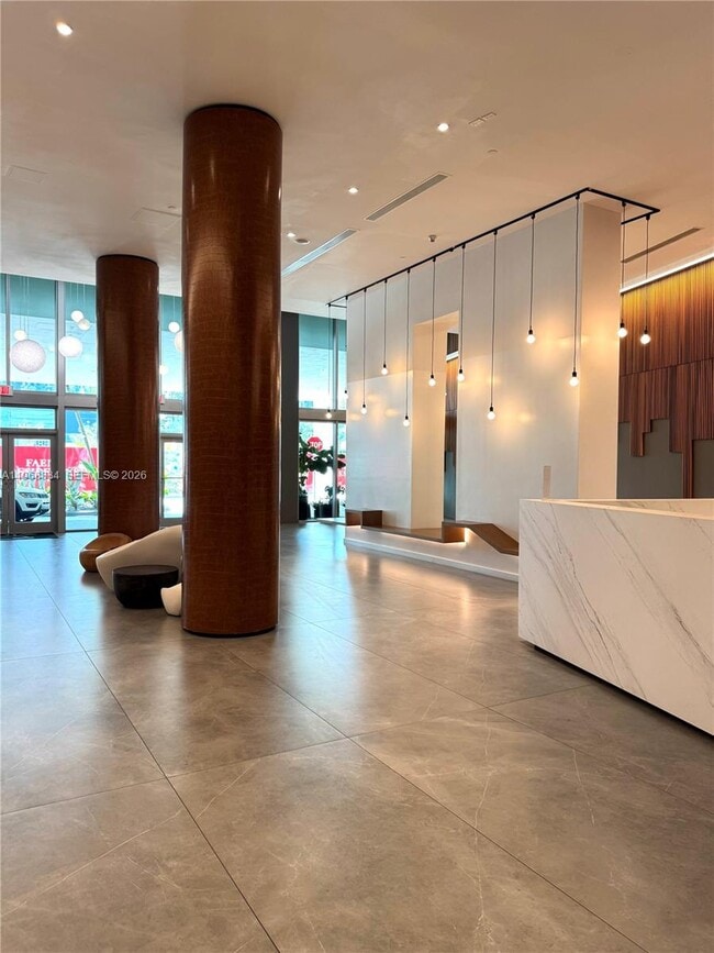 Building Photo - 350 S Miami Ave