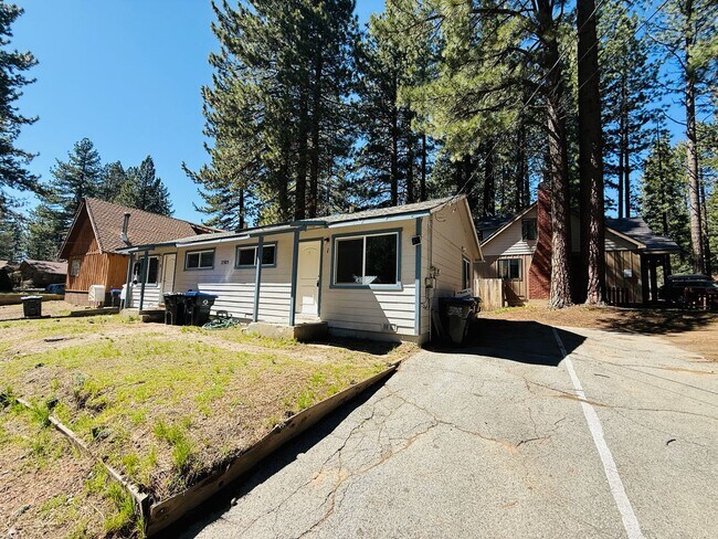 Building Photo - 2505 Kubel Ave