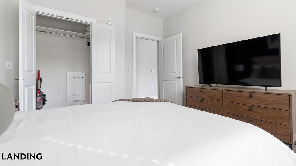 Building Photo - 3005 Chestnut Grv Ln