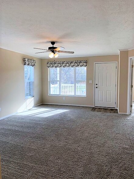 Building Photo - 1255 Concord Dr