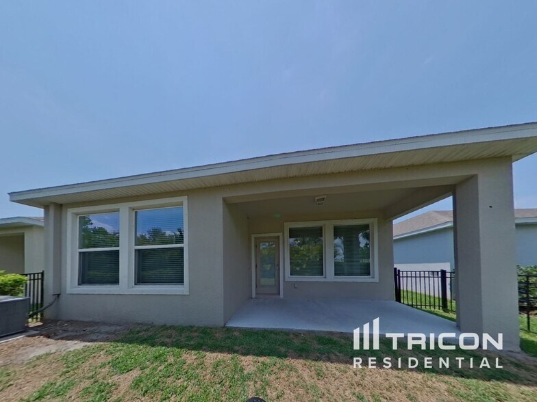 Building Photo - 5564 Silver Sun Dr
