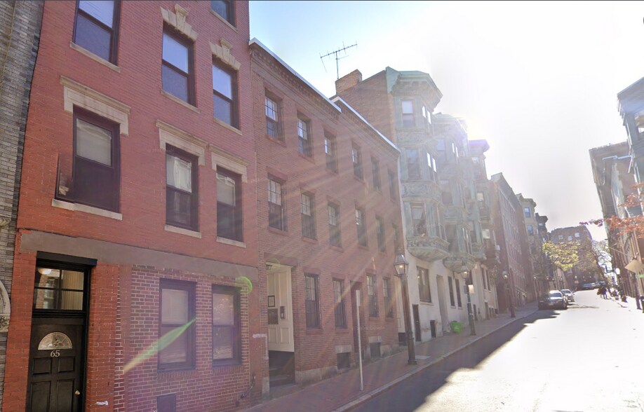 Building Photo - 69 Joy St