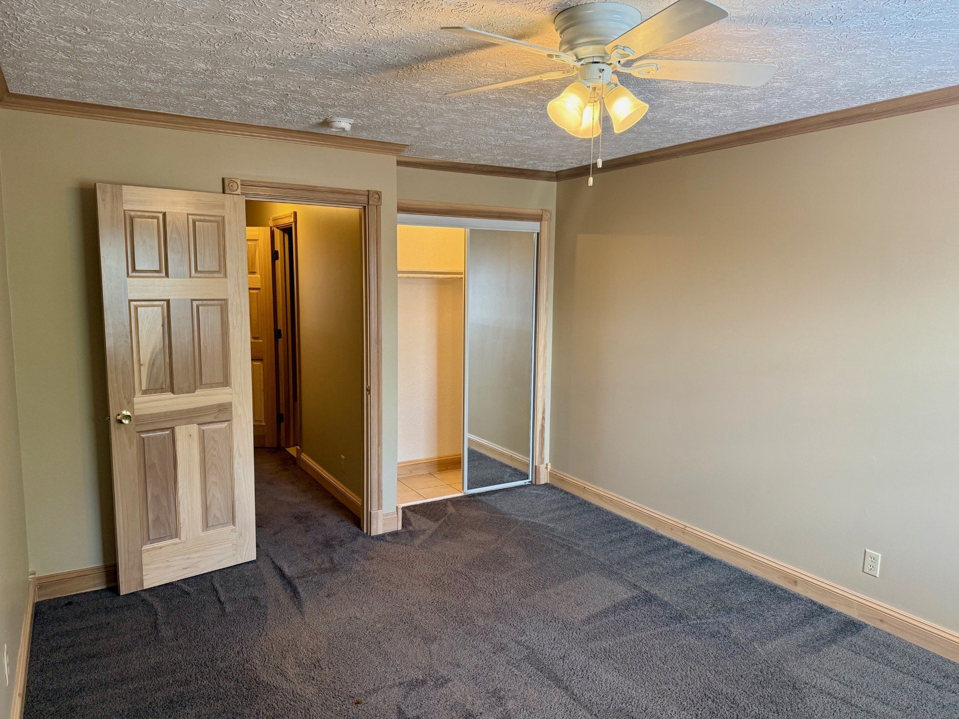 Building Photo - 2305 Adams Ave