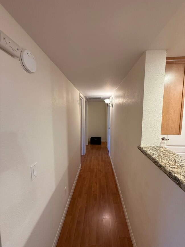 Building Photo - 2 Bedroom Apartment in Il Palio, Rancho Be...