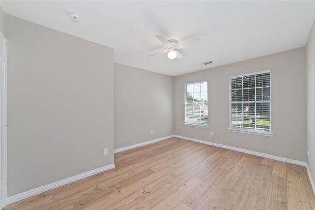 Building Photo - 4007 Starbridge Pointe Ln