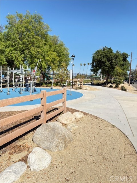 Building Photo - 648 Patterson Ave