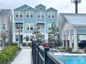 Building Photo - Annual Unfurnished 3 Bedroom, 3.5 Bathroom...