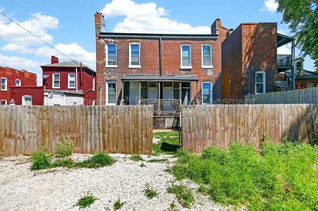 Building Photo - 3627 Missouri Ave