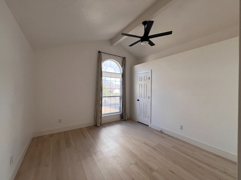 Building Photo - 4704 Sam Bratton Ave NW