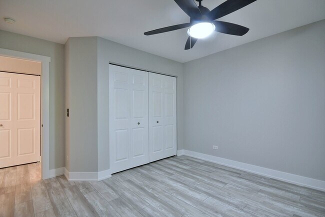 Building Photo - 982 Indigo Ct