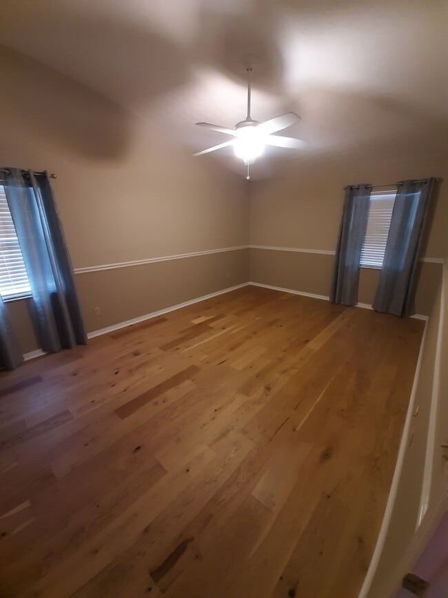 Building Photo - 1103 Belladonna Dr