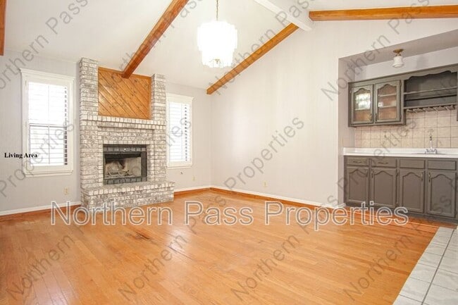 Building Photo - 1832 Dean Jones Dr