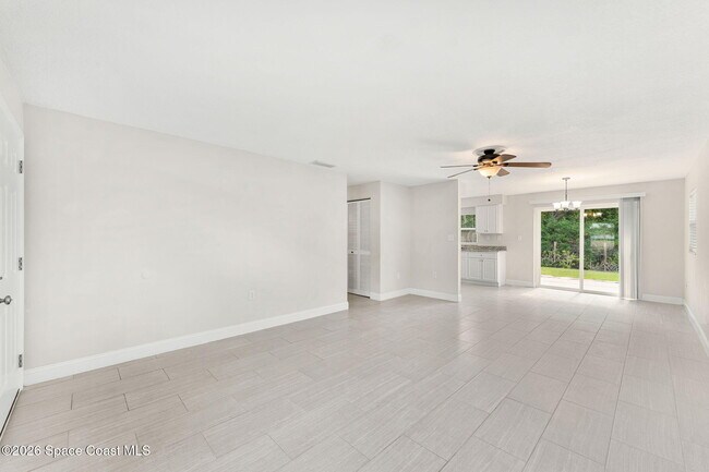 Building Photo - 3077 Sea Gate Cir