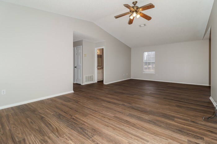 Building Photo - 13201 Hummingbird Ln