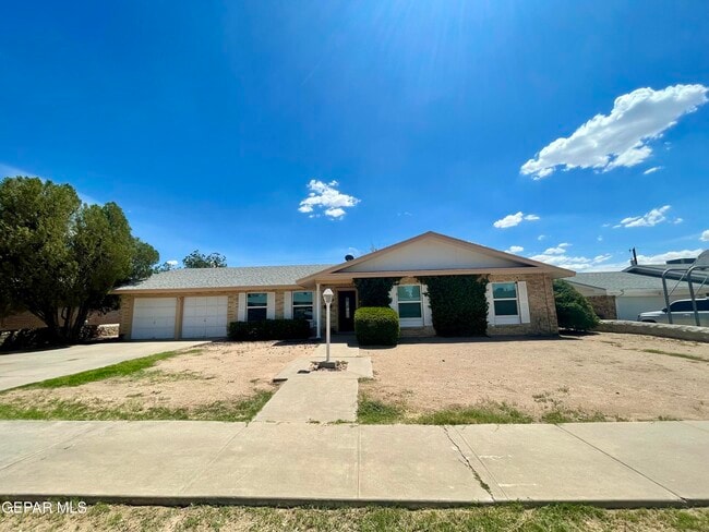 Building Photo - 9004 Lait Dr