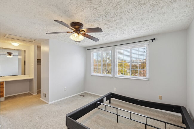 Building Photo - 25636 Coltrane Dr