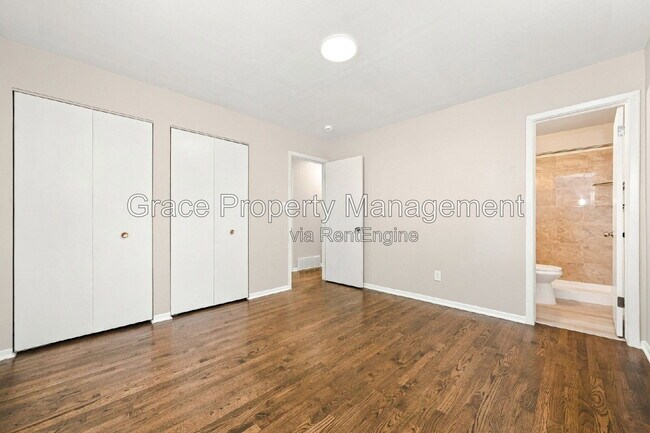 Building Photo - 1333 S Kendall Ct