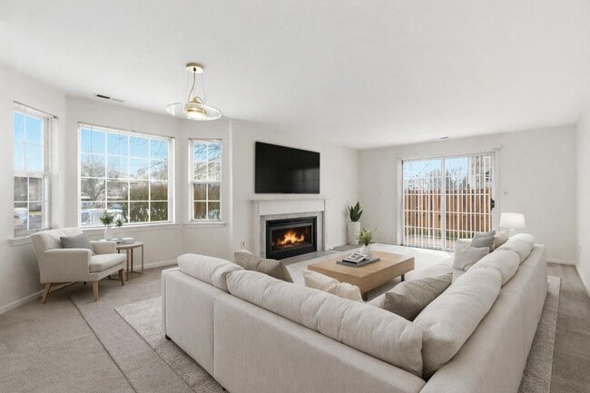 Building Photo - 3403 Waltham Ct