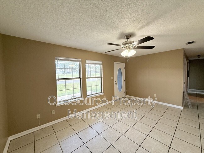 Building Photo - 2135 Hamilton St