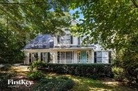 Building Photo - 6713 Thornwood Ct