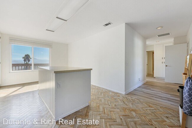 Building Photo - 2 br, 1 bath House - 1157 Via Conejo ADU