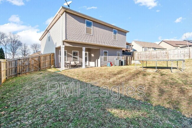 Building Photo - 108 Irishman Way