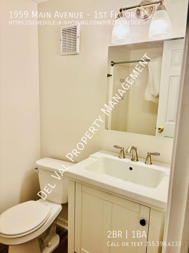 Building Photo - 1959 Main Ave